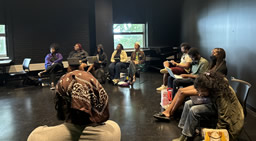 Peer workshop in Abbott Hall.
